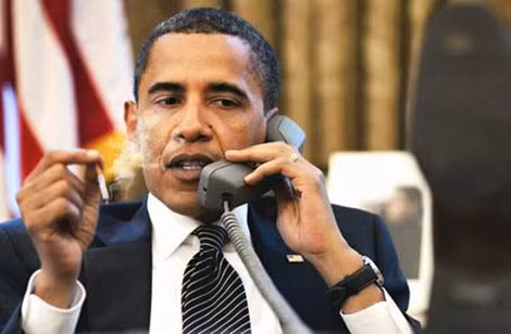 Ông Barack Obama nghiện thuốc lá suốt 30 năm.