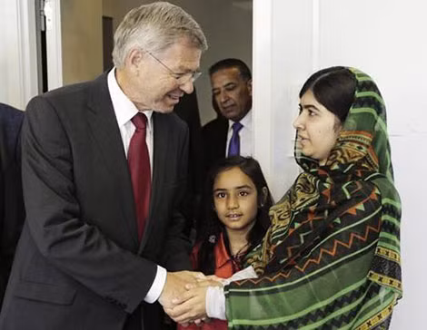 Cựu Thủ tướng Na Uy Kjell Magne Bondevik trong chuyến thăm Iran năm 2014.