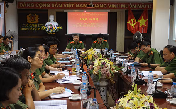 Toàn cảnh Hội nghị.