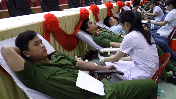 CBCS Công an TP Đà Nẵng thường xuyên tham gia hiến máu cứu người.
