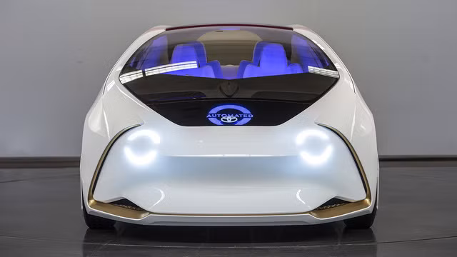Concept-i là sản phẩm do Trung tâm nghiên cứu thiết kế CALTY của Toyota ở bang California, Mỹ, tạo hình. Ý tưởng phía sau Toyota Concept-i là mang đến trải nghiệm mới mẻ cho người dùng.