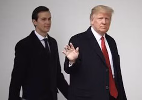 Tổng thống Trump là người nắm trong tay quyền quyết định quy chế an ninh của con rể. Tổng thống Trump là người nắm trong tay quyền quyết định quy chế an ninh của con rể.