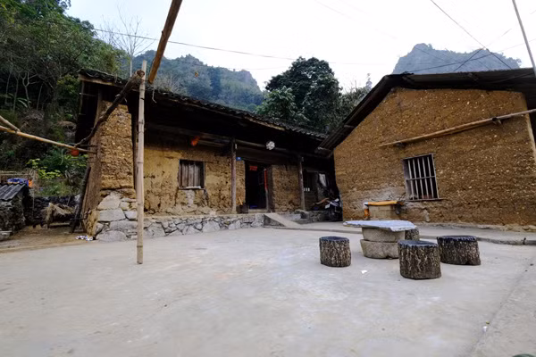 Một góc căn nhà người Mông trên Cao nguyên đá.