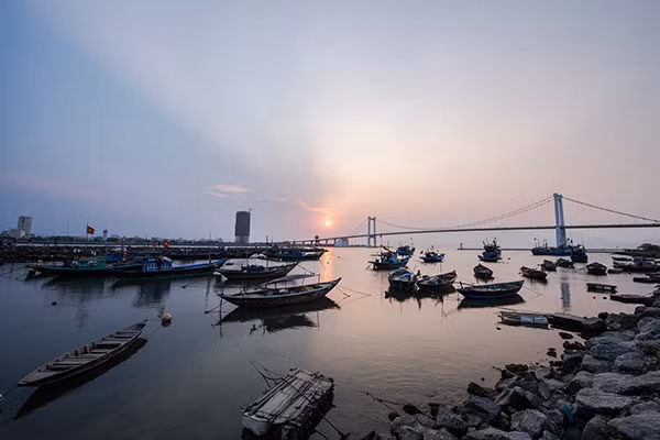 Một góc vịnh Đà Nẵng.