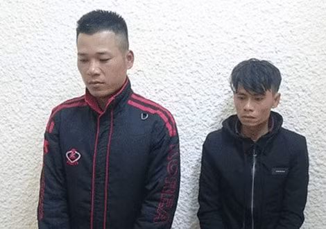 Hai đối tượng Trần Anh Tuấn và Nguyễn Tiến Huy chuyên trộm cắp phụ tùng ôtô bị Phòng CSHS bắt giữ.