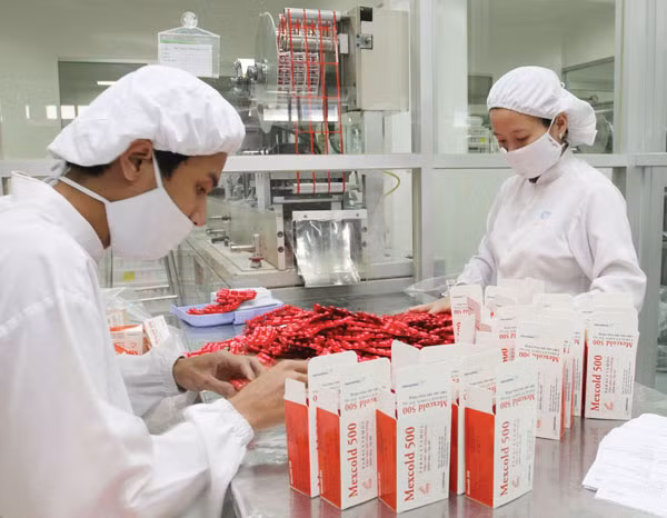 Dù đã có nhiều nỗ lực nhưng các doanh nghiệp sản xuất thuốc trong nước vẫn đa phần tập trung ở dạng bào chế đơn giản, giá trị thấp và thiếu các loại thuốc đặc trị.