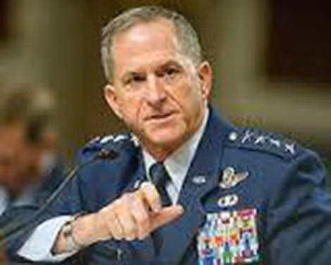 Tướng 4 sao David L. Goldfein cảm thấy hổ thẹn về những sĩ quan tha hóa.