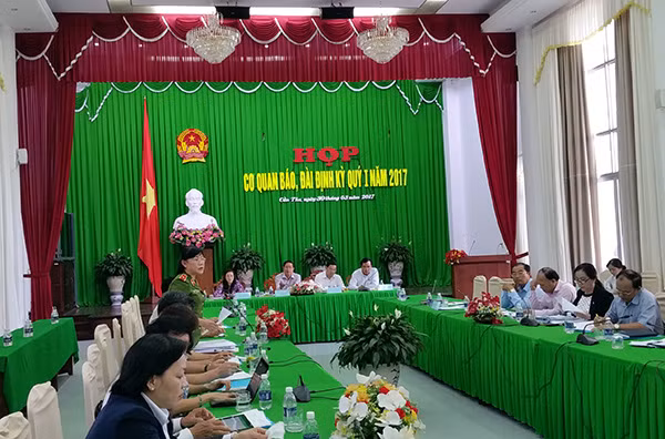 Các đại biểu tham dự buổi họp báo định kỳ Quý I – 2017 của TP Cần Thơ. Các đại biểu tham dự buổi họp báo định kỳ Quý I – 2017 của TP Cần Thơ.