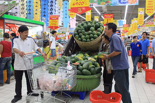 Nông sản sạch kén khách khi giá thành còn cao.