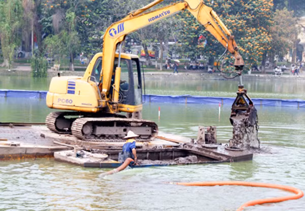 Dự kiến nạo vét, làm sạch hồ Hoàn Kiếm sẽ mất thời gian 120 ngày.