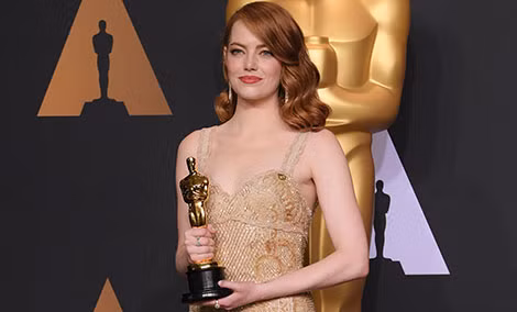 Emma Stone tại Lễ trao giải Oscar 2017.