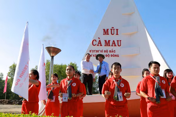 Hành trình đỏ 2017 xuất quân sáng 1-7.
