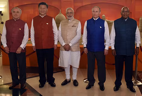 Các nguyên thủ quốc gia nhóm BRICS dự Hội nghị thượng đỉnh lần thứ 8 tại Ấn Độ. Ảnh BTA.