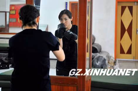 Sau một trận giao đấu. Sau một trận giao đấu.