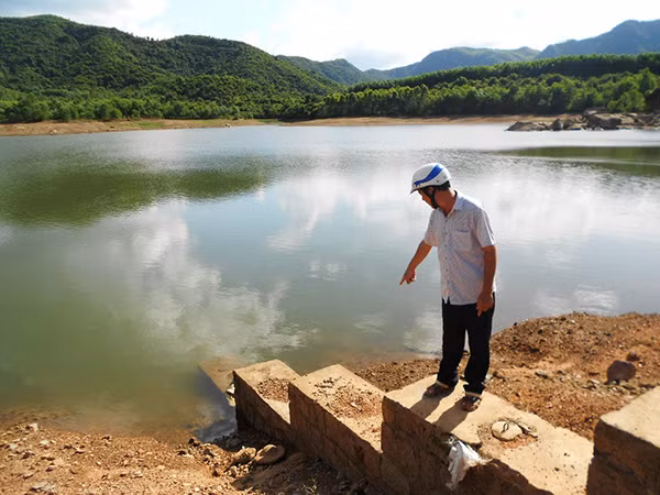 Hệ thống cống lấy nước hồ chứa nước Đá Vàng bị hư hỏng nặng.