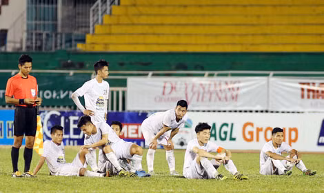 Áp lực vàng của kỳ SEA Games tới đổ dồn lên các cầu thủ lứa 1 của Học viện Hoàng Anh Gia Lai JMG. Ảnh: H.M Áp lực vàng của kỳ SEA Games tới đổ dồn lên các cầu thủ lứa 1 của Học viện Hoàng Anh Gia Lai JMG. Ảnh: H.M