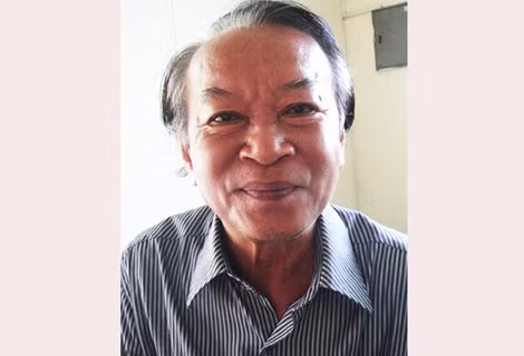 Nhà thơ Lê Xuân Đố.