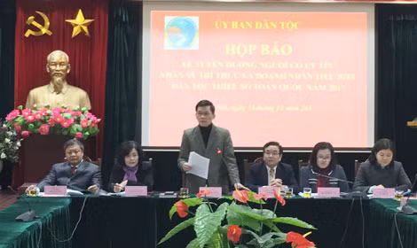 Họp báo Lễ tuyên dương người có uy tín, nhân sỹ trí thức và doanh nhân tiêu biểu dân tộc thiểu số toàn quốc năm 2017