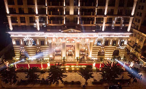 D’. Palais Louis thực sự đã mang ánh hào quang rực rỡ sau 10 năm hoàn thiện chau truốt đến từng chi tiết.