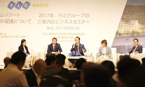 Ban lãnh đạo FLC trả lời nhiều câu hỏi của nhà đầu tư Nhật Bản