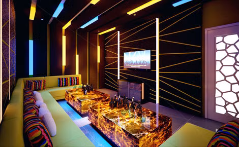 Việc thu phí tác quyền đang vấp phải phản ứng gay gắt của các cơ sở kinh doanh dịch vụ karaoke.