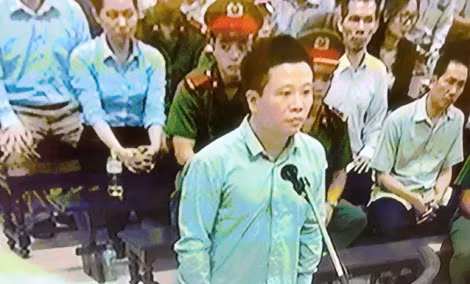 Bị cáo Hà Văn Thắm. Bị cáo Hà Văn Thắm.