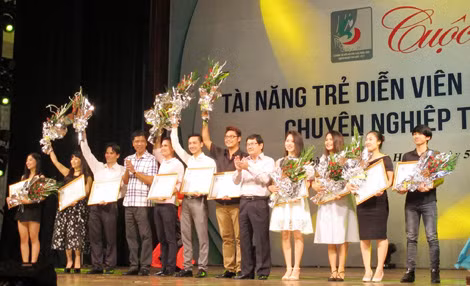 Sau mỗi cuộc thi, các nhà hát nên mạnh dạn giao vai lớn, tạo cơ hội cho nghệ sĩ trẻ trưởng thành.