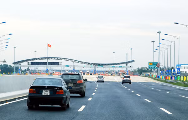 Cao tốc Hà Nội – Hải Phòng bị kiến nghị xử lý nhiều nội dung.