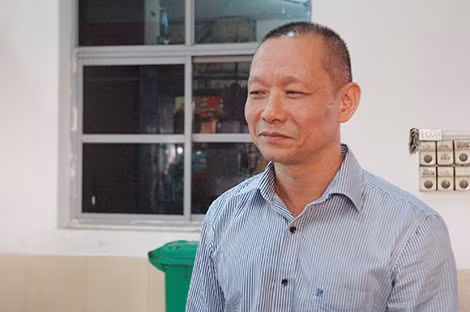 Ông Nguyễn Công Bằng trả lời báo chí.