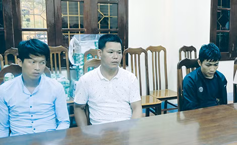 Từ trái qua: các đối tượng Kiên, Quan, Minh.