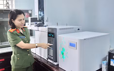 Giám định ma túy – một trong 9 lĩnh vực giám định đã được Phòng KTHS Công an Khánh Hòa triển khai thực hiện từ nhiều năm qua.