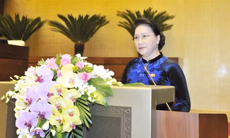 Chủ tich Quốc hội Nguyễn Thị Kim Ngân phát biểu khai mạc. Chủ tich Quốc hội Nguyễn Thị Kim Ngân phát biểu khai mạc.