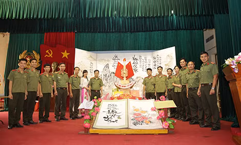 Các hoạt động của Đoàn thanh niên Tổng cục An ninh hướng về Đại hội. Các hoạt động của Đoàn thanh niên Tổng cục An ninh hướng về Đại hội.