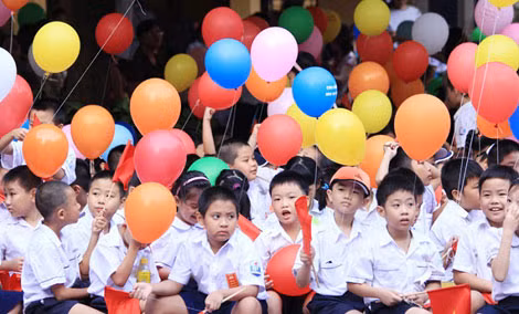 Học sinh - những mầm non tương lai của đất nước.