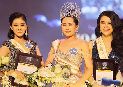 Tân Hoa hậu Đại dương Lê Âu Ngân Anh.