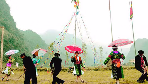 Lễ hội Lồng Tồng của người Tày. Lễ hội Lồng Tồng của người Tày.