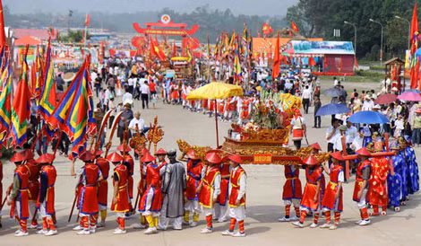 Thần thánh mà biết nói năng...
