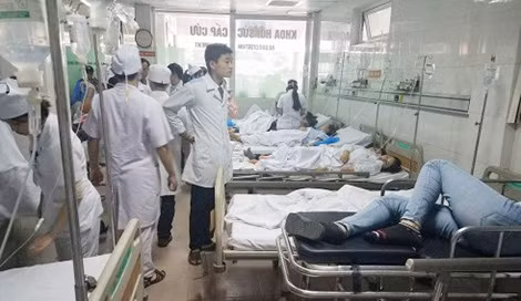 Sau 1 ngày điều trị, 47/50 công nhân Công ty điện tử BSE được xuất viện. Sau 1 ngày điều trị, 47/50 công nhân Công ty điện tử BSE được xuất viện.
