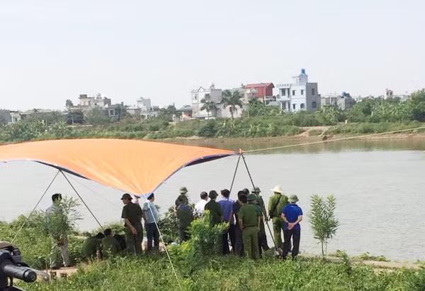 Hiện trường phát hiện vụ việc. Ảnh: Ninh Hải Hiện trường phát hiện vụ việc. Ảnh: Ninh Hải