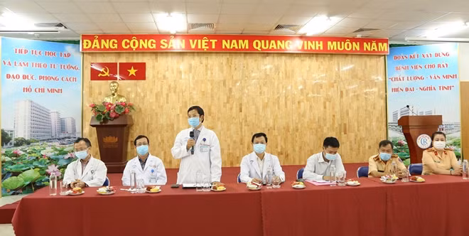 Buổi chia sẻ các ca ghép tạng thành công.