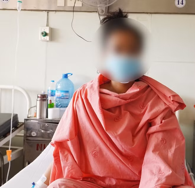 Bệnh nhân bị đâm thủng tim được cứu sống.