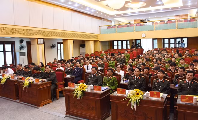 Các đại biểu dự Hội nghị