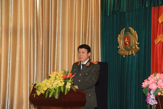Thứ trưởng Lương Tam Quang phát biểu chỉ đạo tại Hội nghị