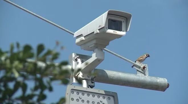 Camera giám sát vi phạm giao thông