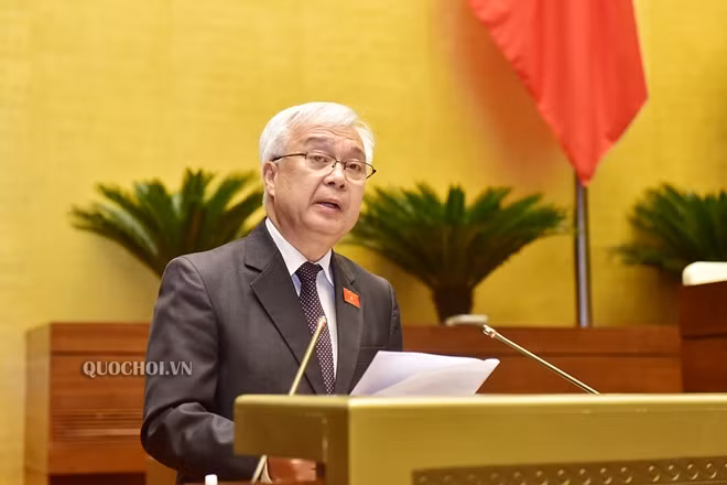 Chủ nhiệm Ủy ban Văn hóa, Giáo dục, Thanh niên, Thiếu niên và Nhi đồng Phan Thanh Bình