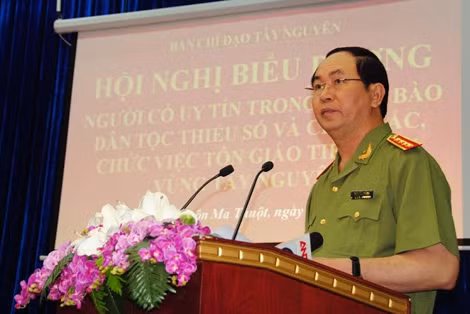 Đại tướng Trần Đại Quang, Ủy viên Bộ Chính trị, Bộ trưởng Bộ Công an, Trưởng Ban Chỉ đạo Tây Nguyên phát biểu tại hội nghị.