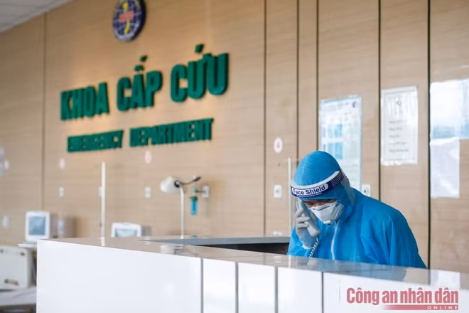 Khoa cấp cứu Bệnh viện Nhiệt đới TW cơ sở 2 trước giờ G