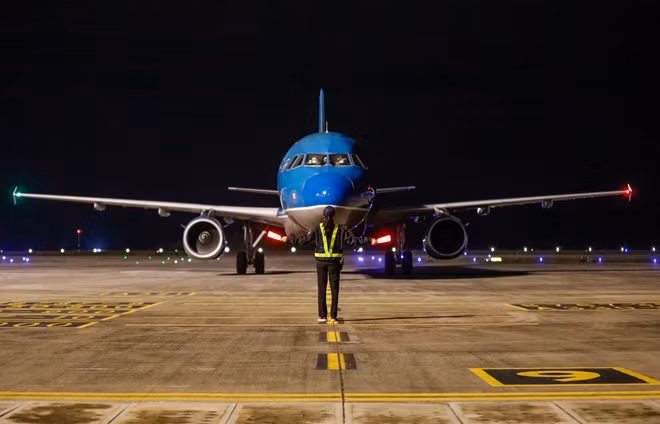 Chuyến bay VN68 của Hãng hàng không Vietnam Airlines mang sứ mệnh đưa những công dân Việt Nam tại Vũ Hán (Trung Quốc) trở về Việt Nam