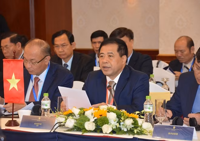 Trung tướng Phạm Văn Các phát biểu khai mạc Hội nghị.