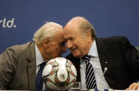 Ông Jack Warner dọa sẽ tung hê mọi bí mật tại FIFA.